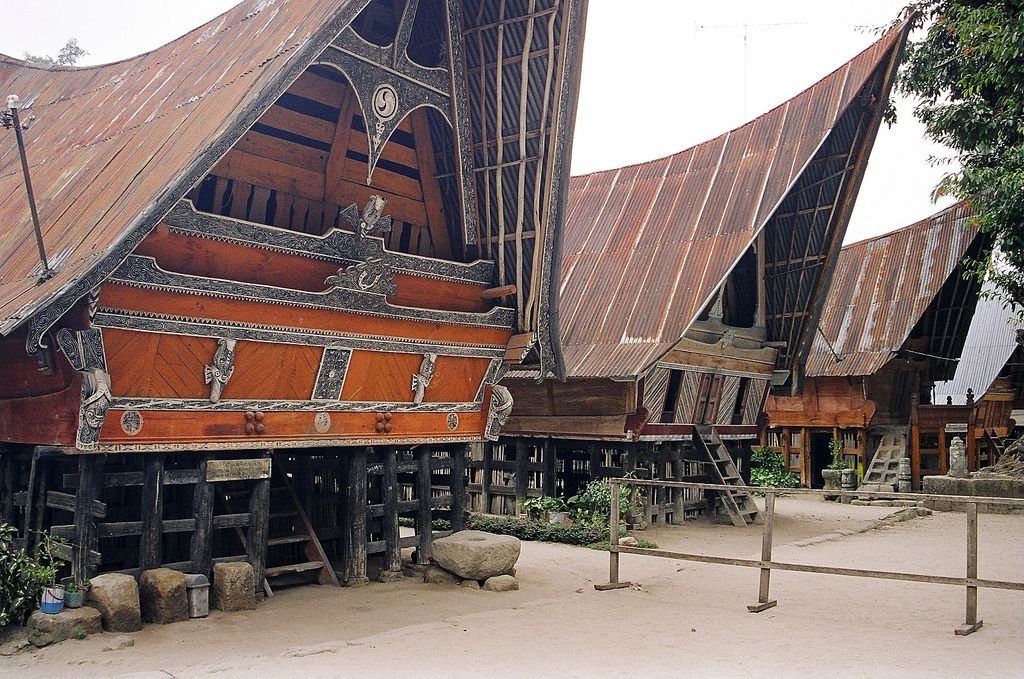 Rumah Bolon, Rumah Adat Batak